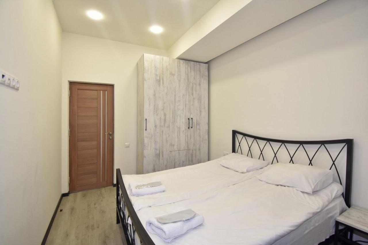 Rent Inn Yerevan On Koghbaci Street Bagian luar foto