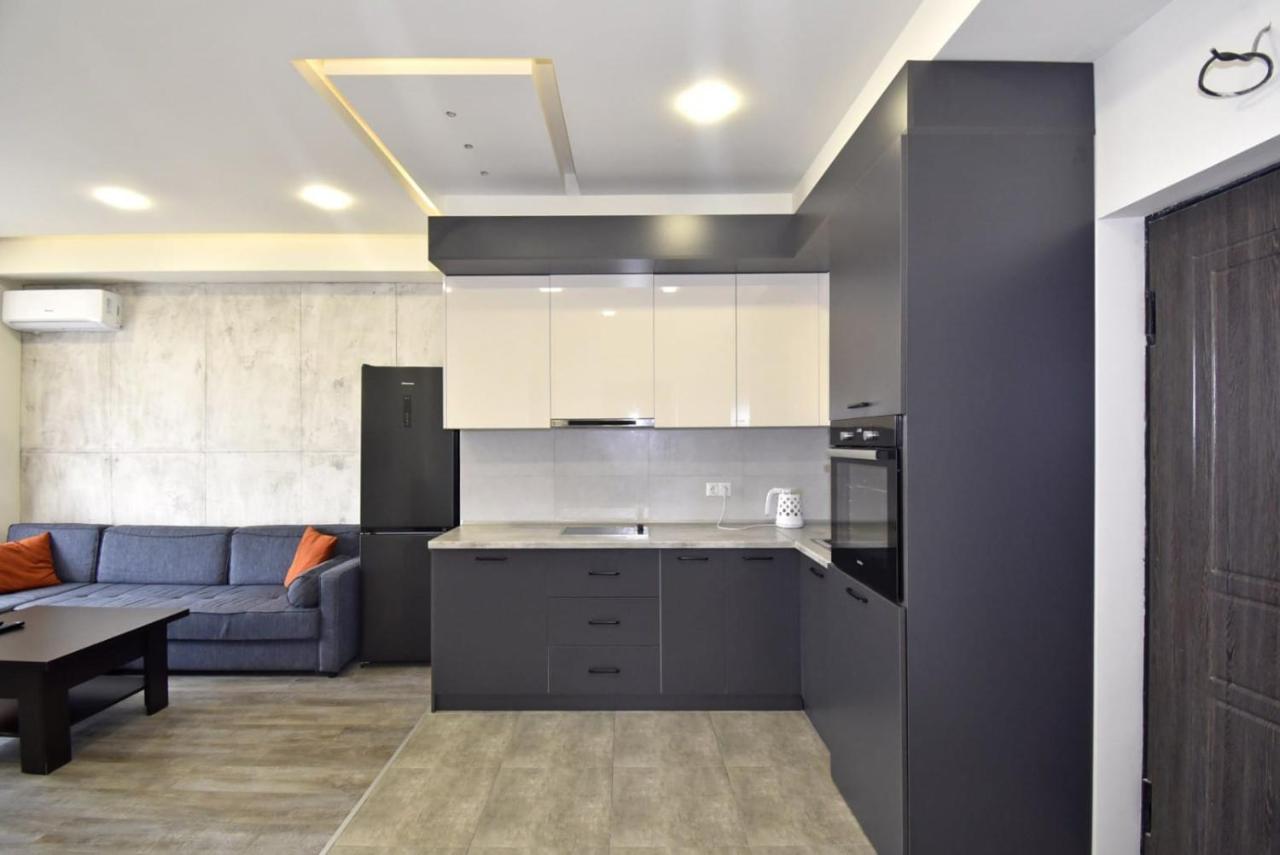 Rent Inn Yerevan On Koghbaci Street Bagian luar foto
