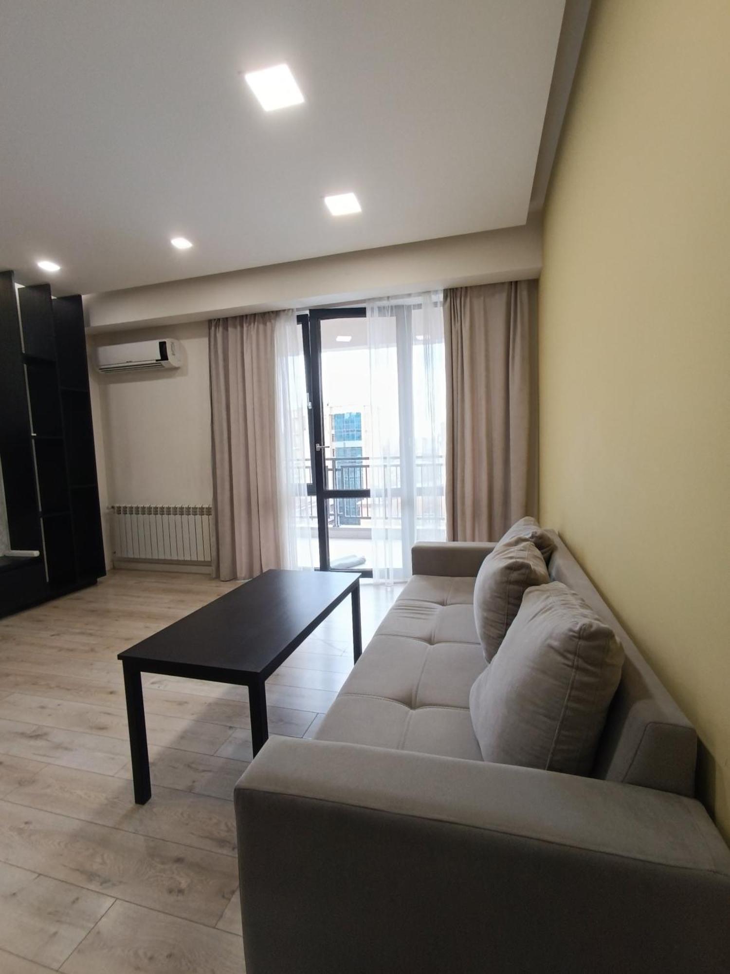 Rent Inn Yerevan On Koghbaci Street Bagian luar foto